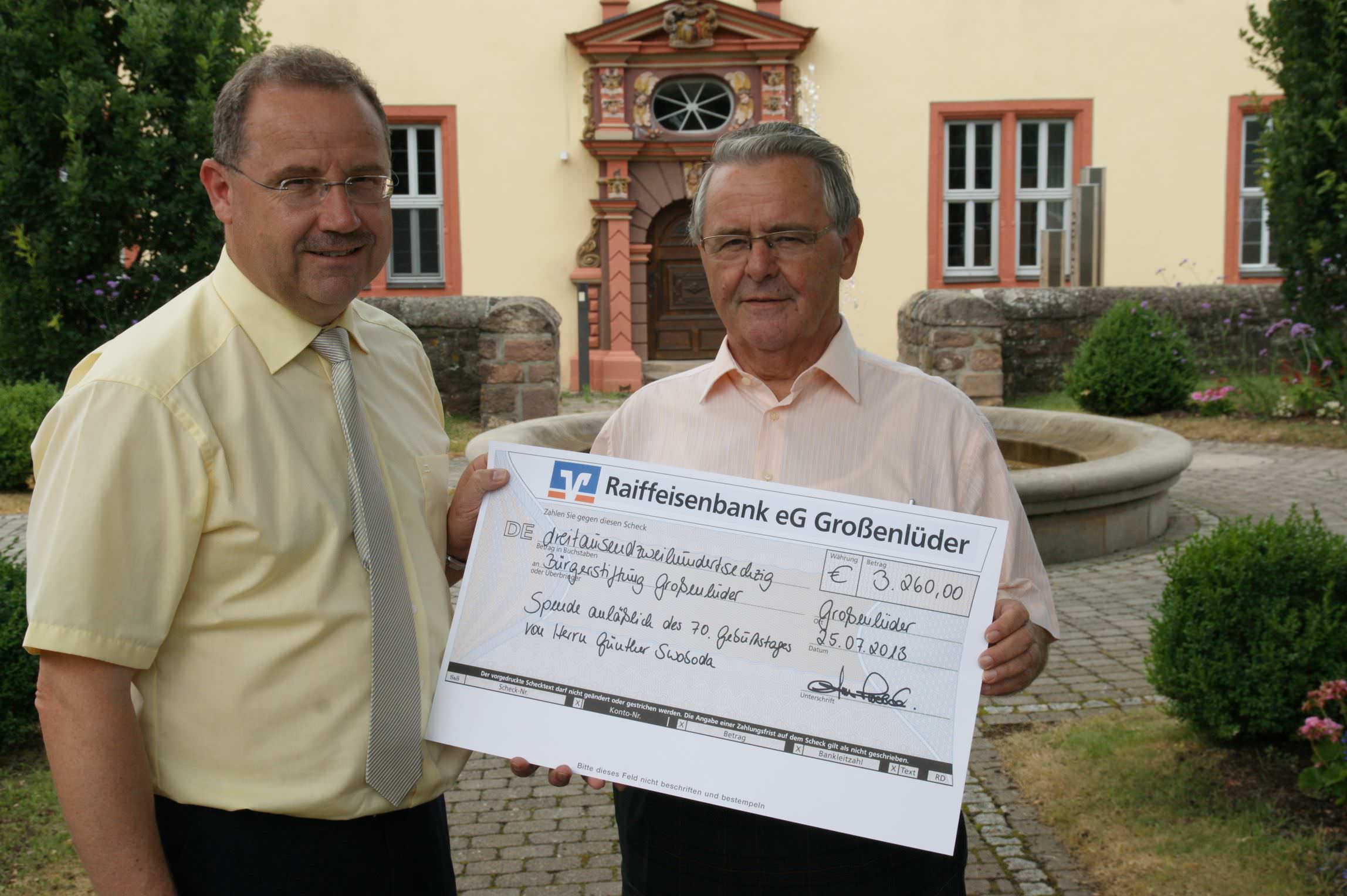 Bürgerstiftung Großenlüder bedankt sich bei  Dipl.-Ing. Günther Swoboda für 3.260 € Geburtstagsspende